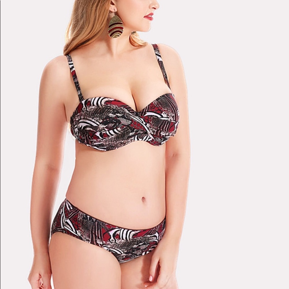 đâPrint push up bikini plus set